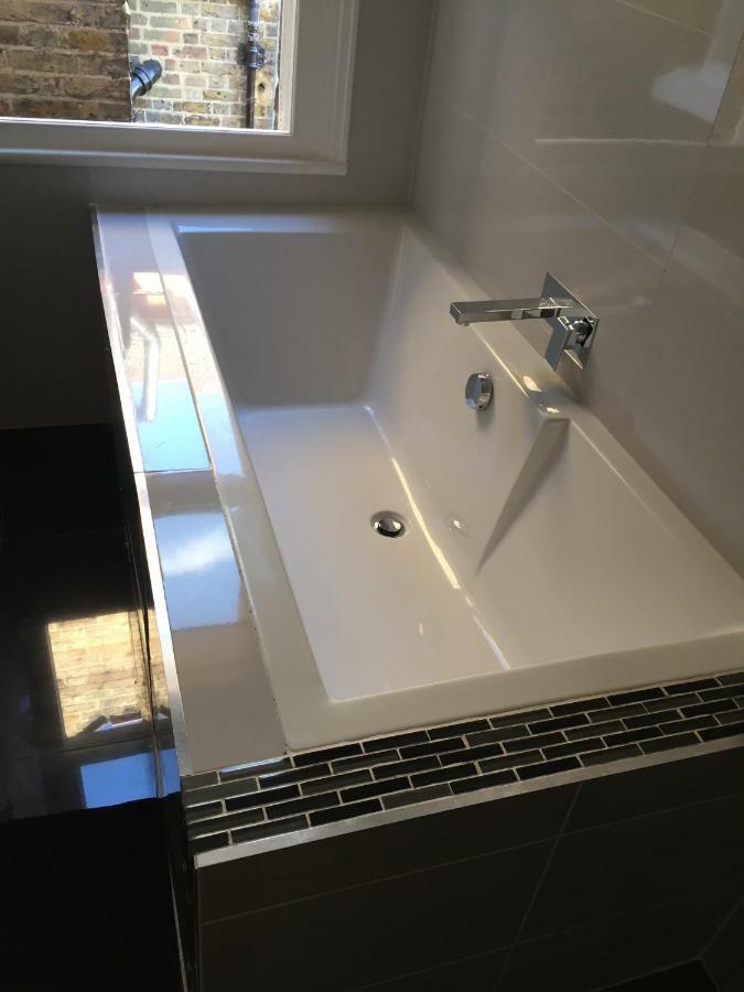 Apartament Stunning 2 Bed Flat Shepherds Bush Londyn Zewnętrze zdjęcie